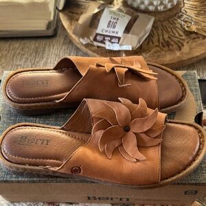 Born Women's Tan Leather Floral Slide Sandals